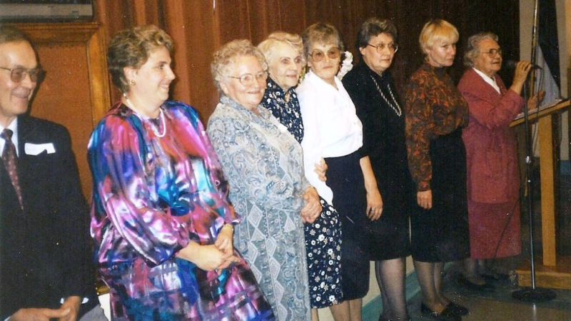 1998 Reunion workers.